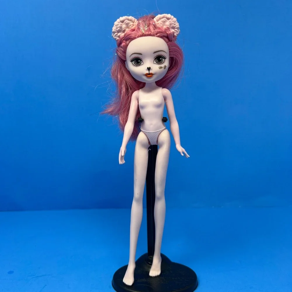 Ever After HIgh Veronicub Epic Winter‎ Pixie Bear Doll 8.5 inch 2015 Mattel Toy